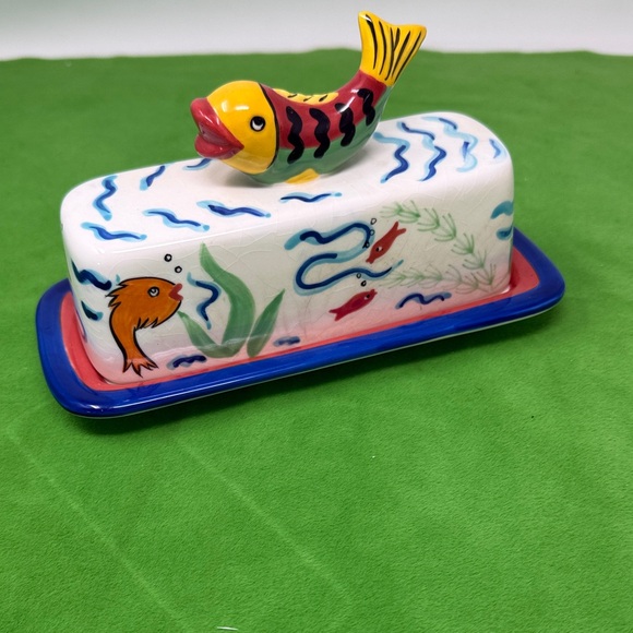 Les Tropiques Fish Butter Dish - Picture 3 of 11